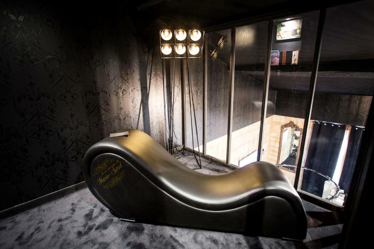 Les Secrets De Marie-Astrid, Suite Love Room Bordeaux Luaran gambar